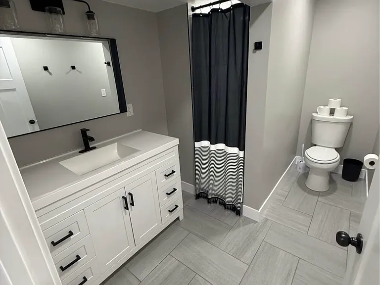 N 3175 W — Photo 23