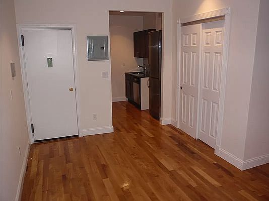 3rd image of 242 E 75th St APT 2D