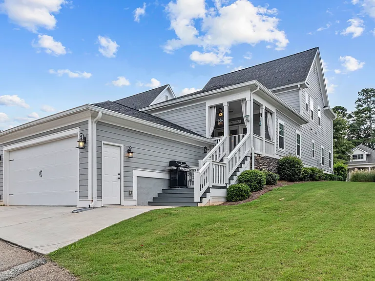 1540 Carriage Ridge Dr — Photo 44