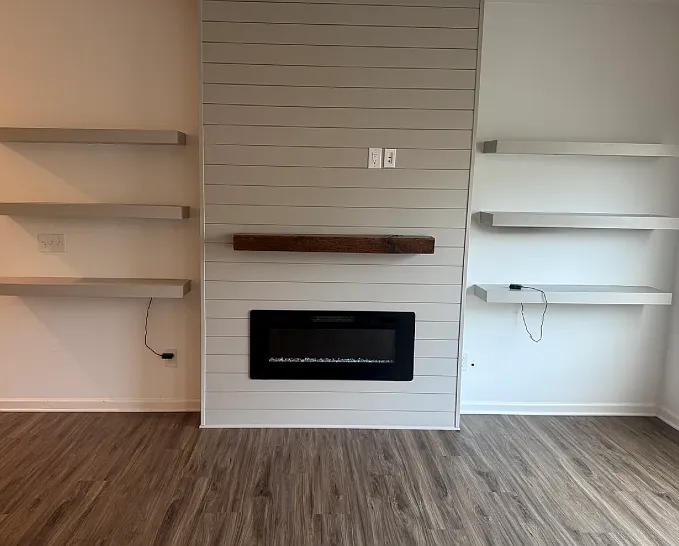 1484 Ben Park Way — Photo 3