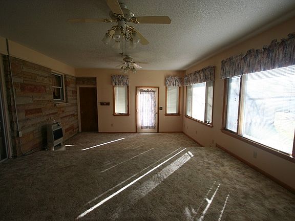 4th image of 1008 N Long St