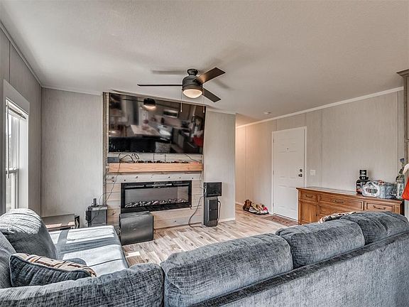 5th image of 980770 S Seven Oaks Rd