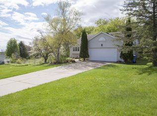 819 Spellman Street, Mount Horeb, WI 53572