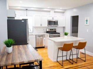 95 Williams Ave #1, Hyde Park, MA 02136