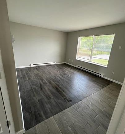 3rd image of 5881 Fiesta Ave #1