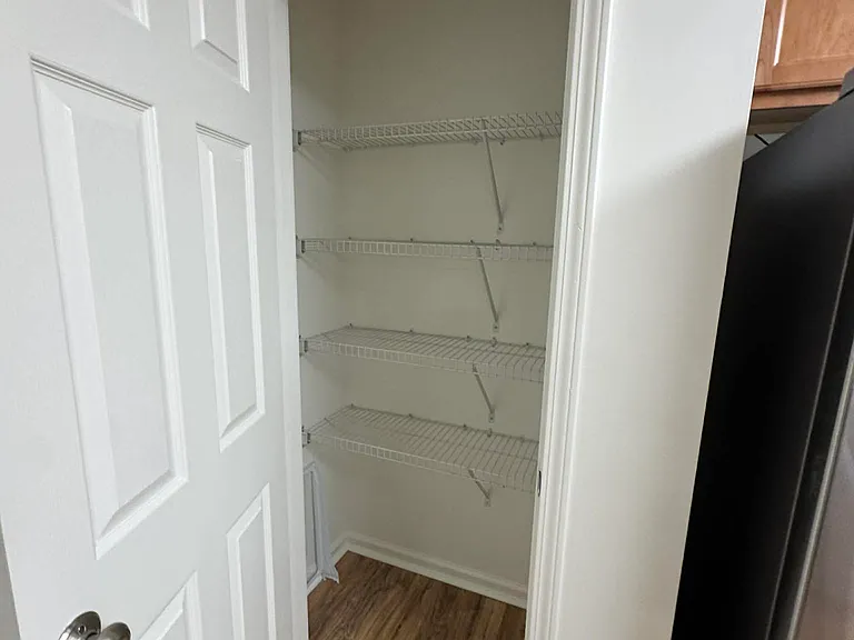 340 N Donahue Dr #A103 — Photo 14