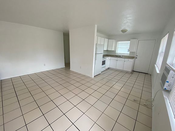 3rd image of 1735 Overbrook Ave