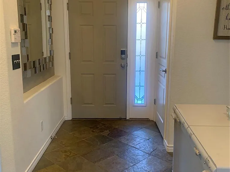 11962 E Lake Cir — Photo 9