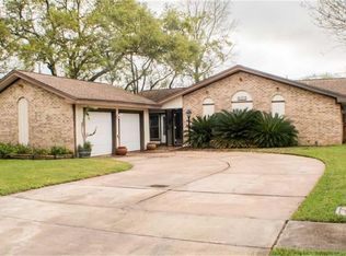 1117 Sandpiper Dr, Seabrook, TX 77586