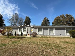 4132 W Fork Ridge Dr, Batavia, OH 45103