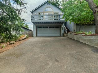 250 Sheridan St, Ashland, OR 97520