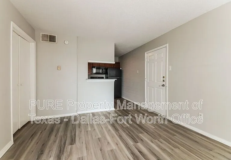 18333 Roehampton Dr #1032 — Photo 5