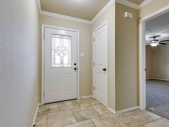 4th image of 3515 Green Ridge Dr
