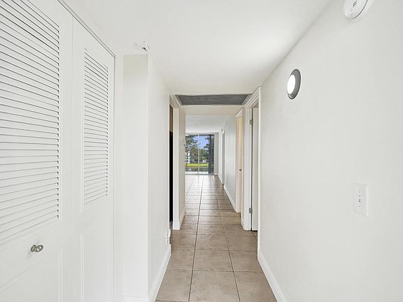 3rd image of 9430 Poinciana Place #415