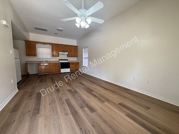 5th image of 41459 S Range Rd #116