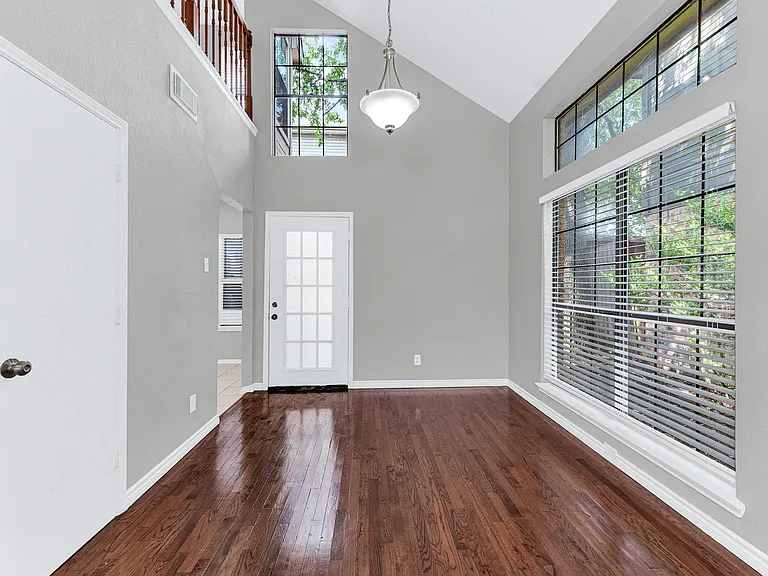 29 Buchanan Pl — Photo 3