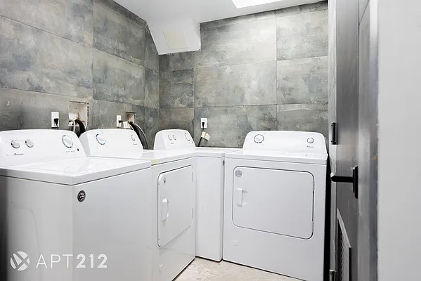 Rented by APT212 INC | media 12