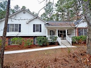 1865 Highpoint Rd, Snellville, GA 30078