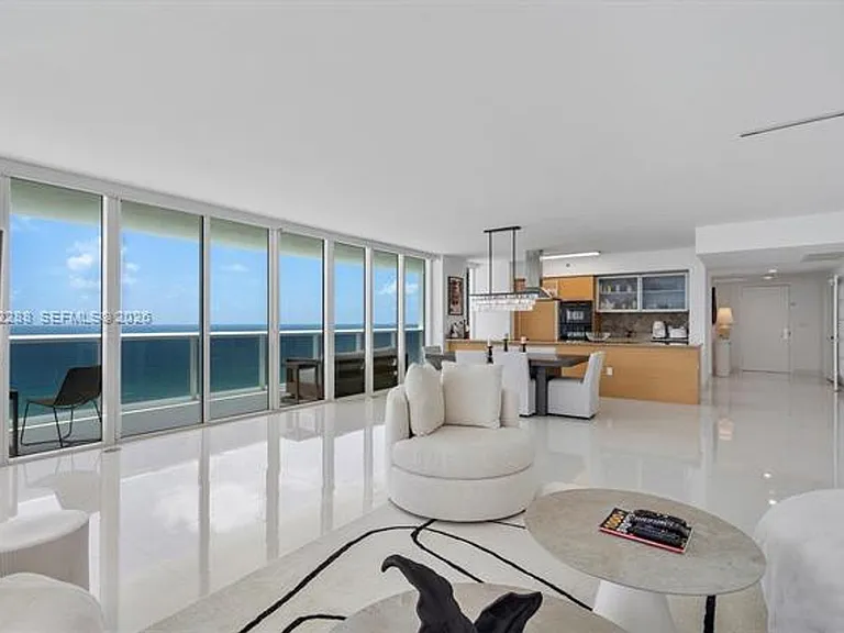 1830 Ocean Dr #CU-1101 — Photo 19
