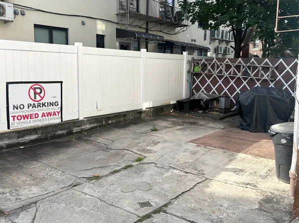 7615 21st Avenue image 3 of 4