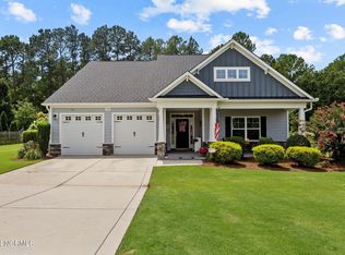 500 Goldenleaf Cir, Whispering Pines, NC 28327
