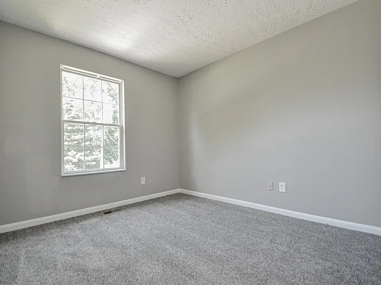 2691 Mary Jane Ct — Photo 18