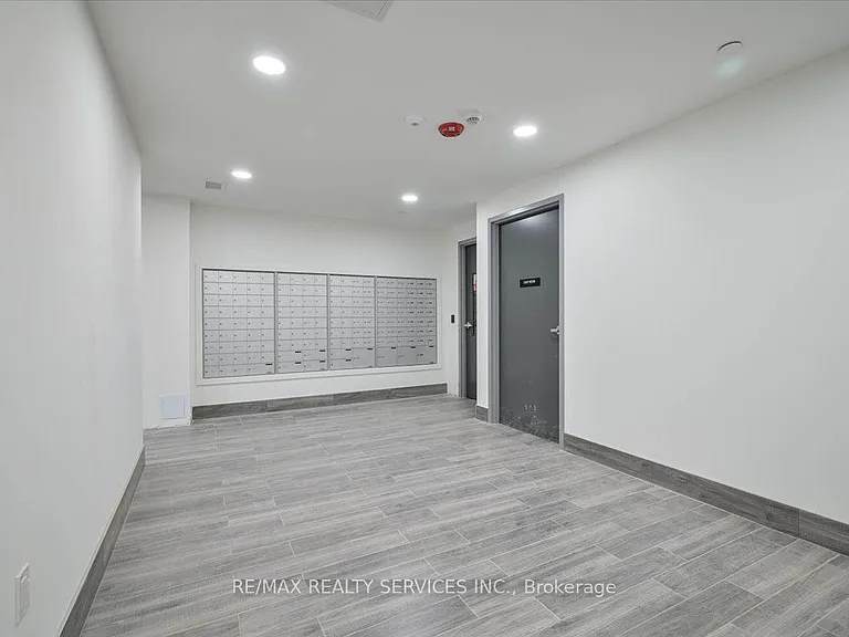 181 Elmira Rd S #504 — Photo 20