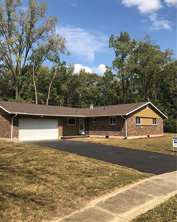1st image of 637 Burgess Ave