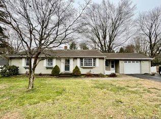 135 Hillside Dr, South Windsor, CT 06074