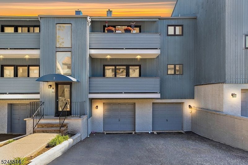 1st image of 2 Domessina Ln #D5