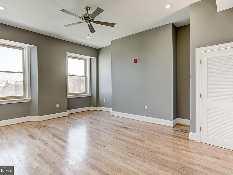1214 Eutaw Pl #303 — Photo 11