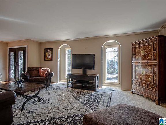 4th image of 2661 Paden Pl