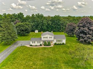 230 Keyes Rd, Honeoye Falls, NY 14472