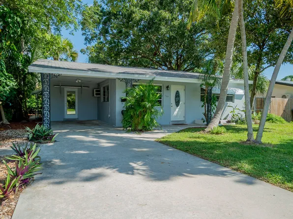 139 SW 6th Avenue, Boynton Beach, FL 33435