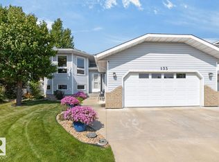 133 Meadowview Dr, Strathcona County, AB T8H 1P8