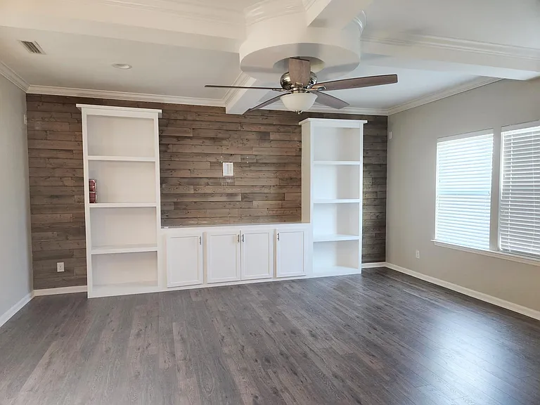 4925 Grace View Dr — Photo 5