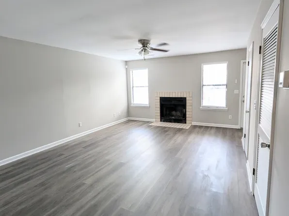 157 Pine Shadow Dr, Goose Creek, SC 29445