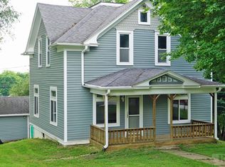 702 N Chestnut St, Avoca, IA 51521