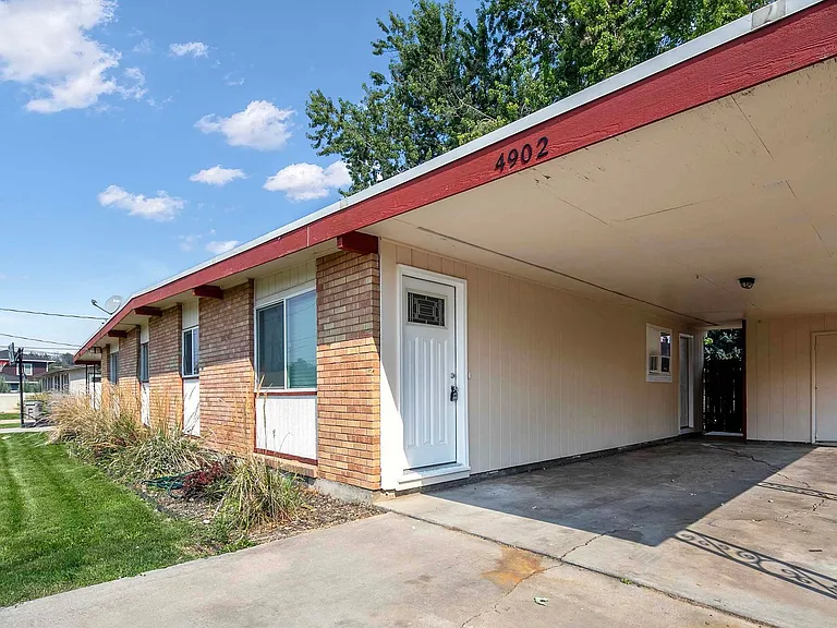 4902 W Targee St — Photo 3