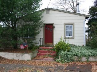 1 Richard Pl, Middletown, NJ 07748