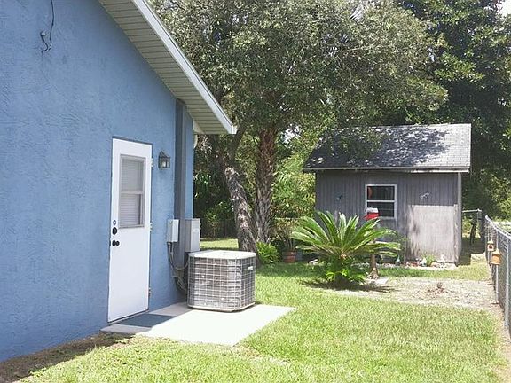 3rd image of 7039 W Greenwood Ln