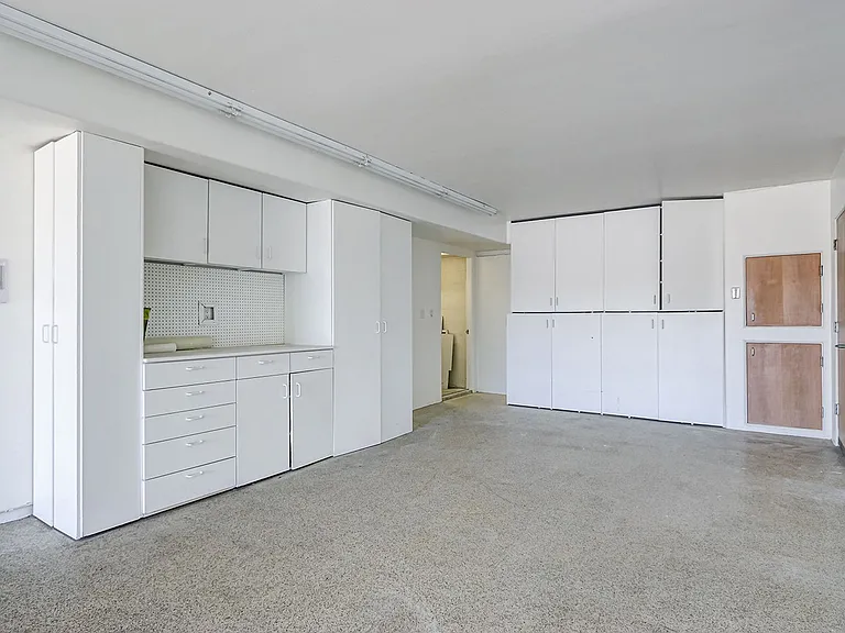 204 N Poinsettia Ave — Photo 47