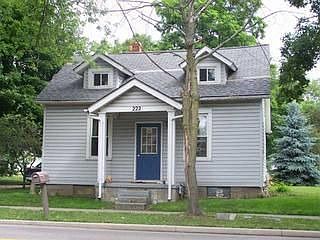 1st image of 222 E Baird St