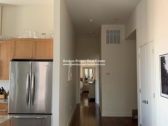 520 Harrison Ave. #402 Boston - South End Unit Photo 4