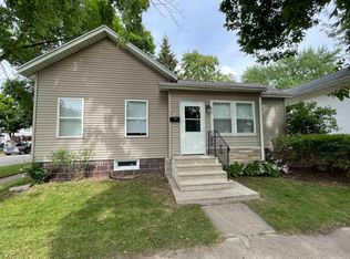 310 N Warner St, Bay City, MI 48706