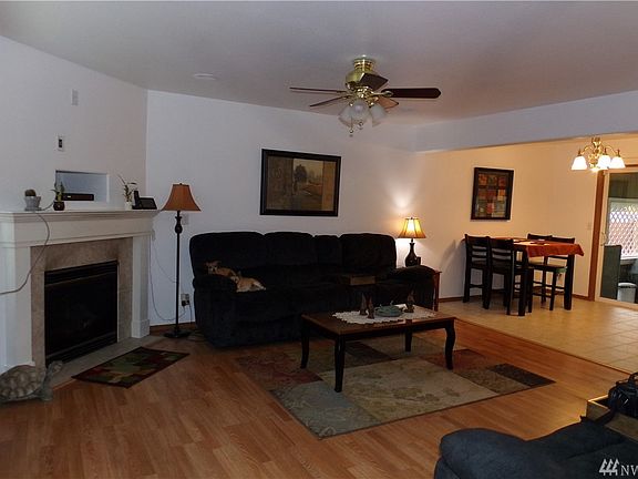 4th image of 3723 185th Street Ct E