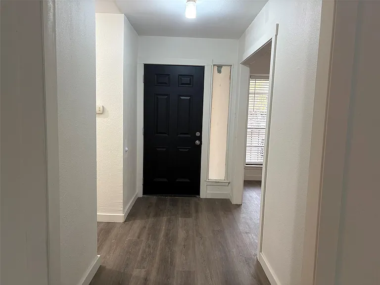11913 Rennalee Loop — Photo 4