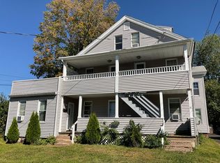 Lake Street, Middletown, CT 06457