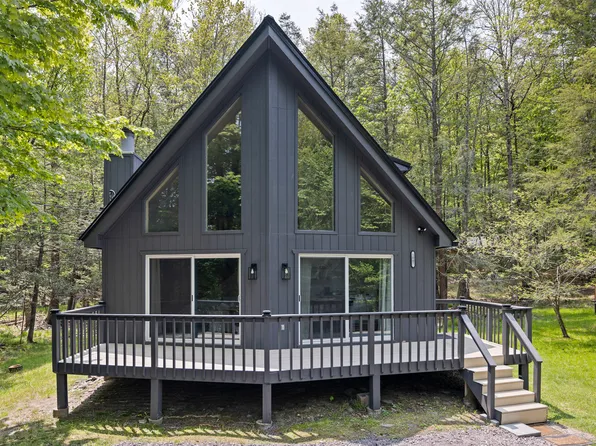 (undisclosed Address), Lake Ariel, PA 18436