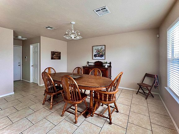 2nd image of 372 Ibis Falls Dr